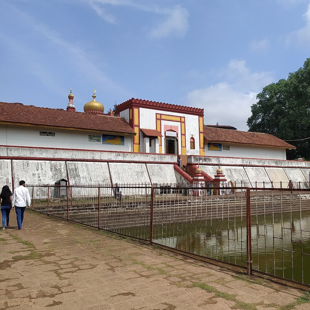 Omkareshwara Temple Road 2