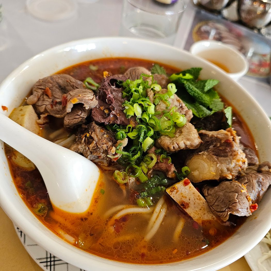 Tramy's Restaurant 3