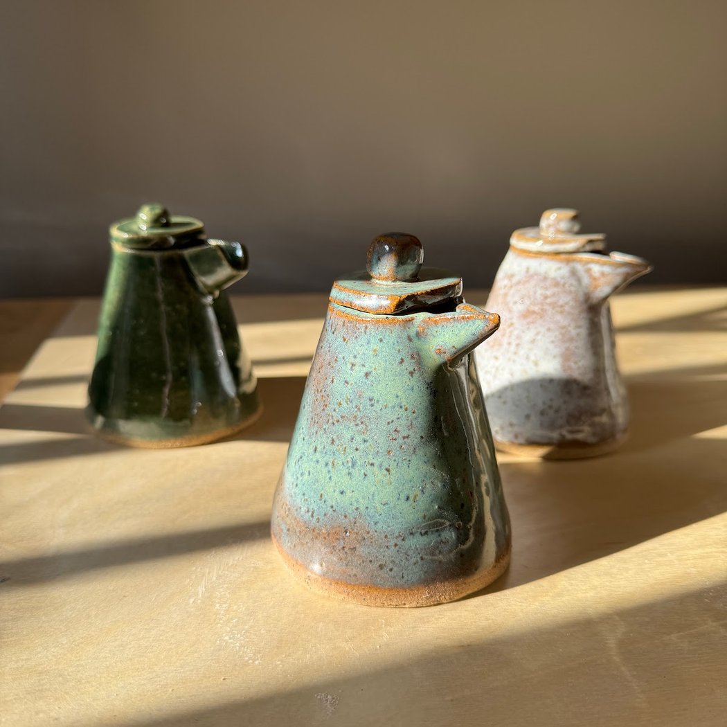 Couples Pottery and Sip Workshop 1