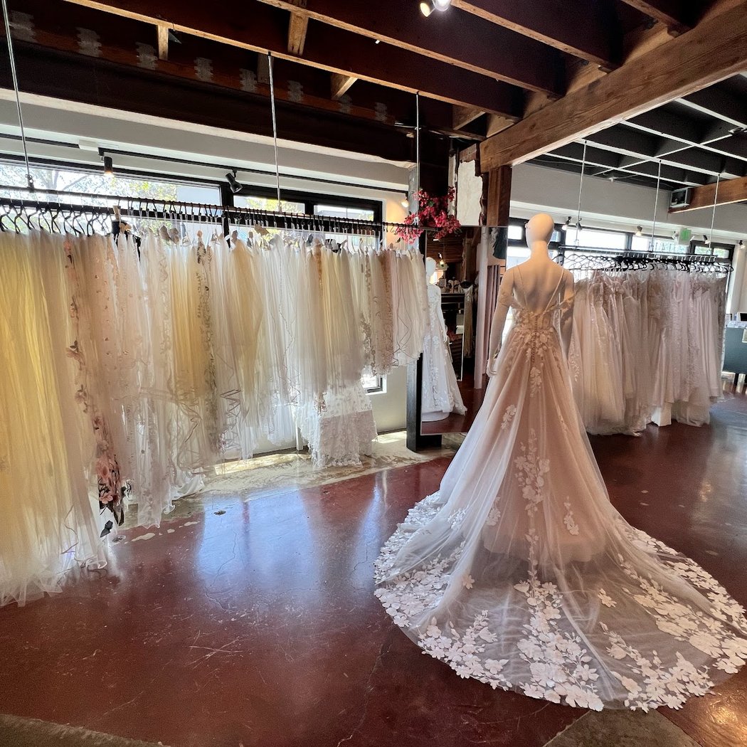 Emerald City Gowns, Inc. 1