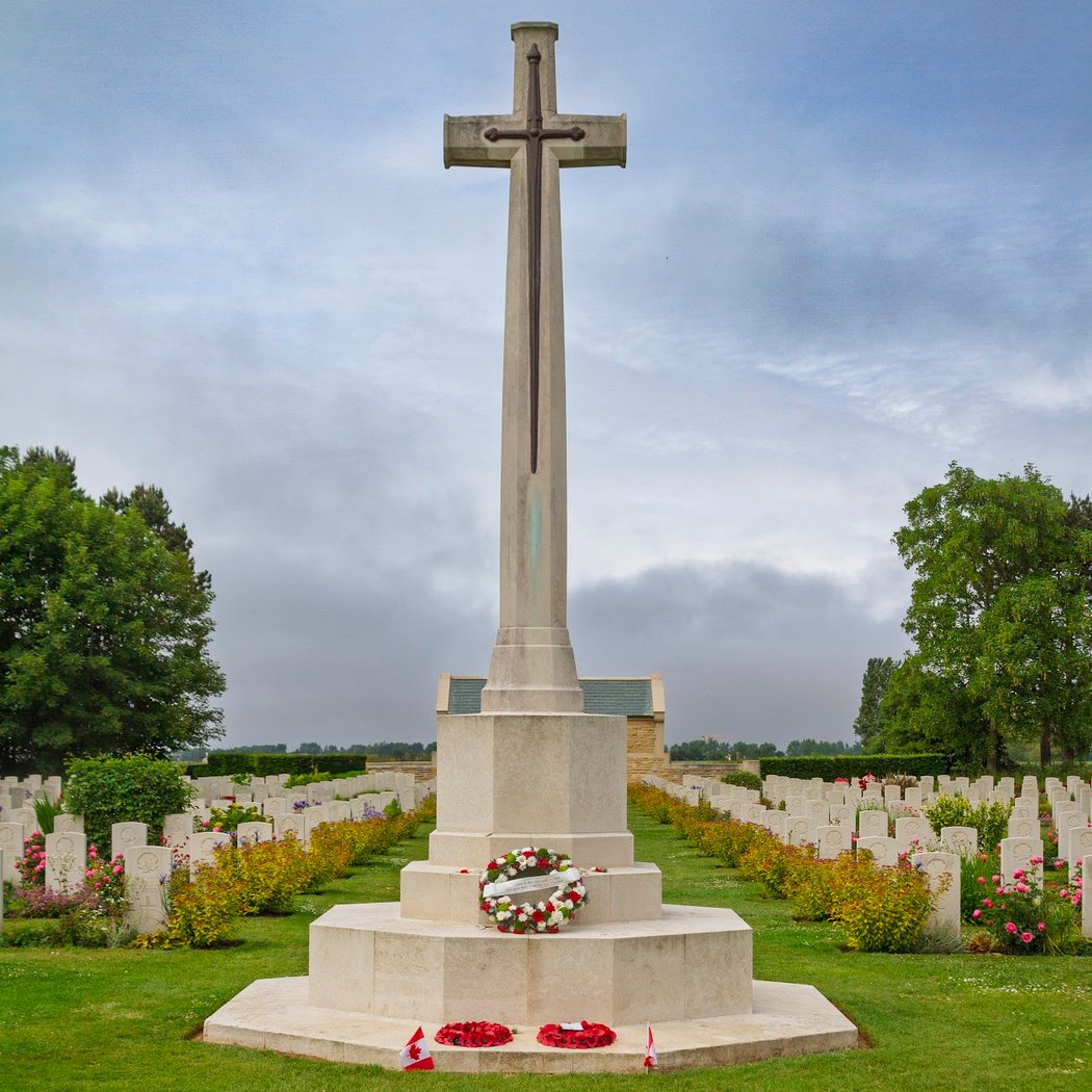 Bény-sur-Mer Canadian War Cemetery 3