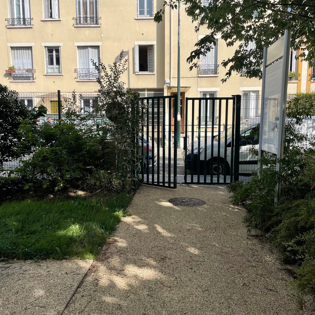 Square des Fauvelles 2