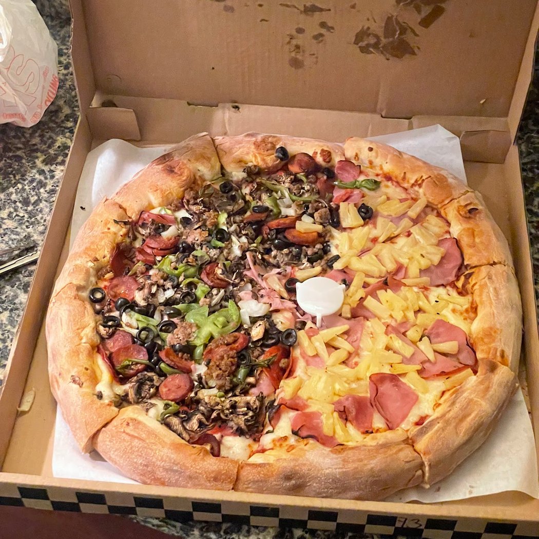 Strictly To Go Pizzeria 3