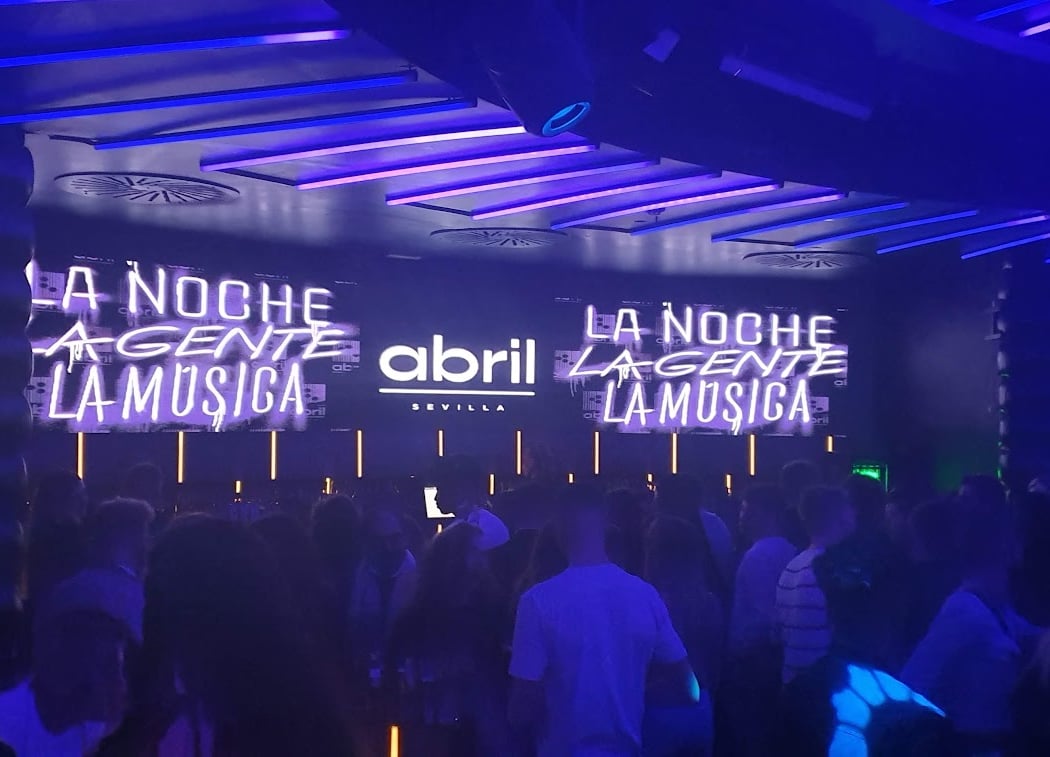 Abril Sevilla 1