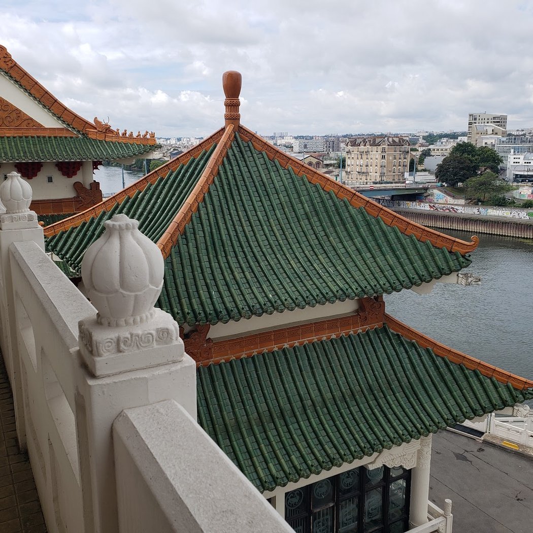Huatian Chinagora 4