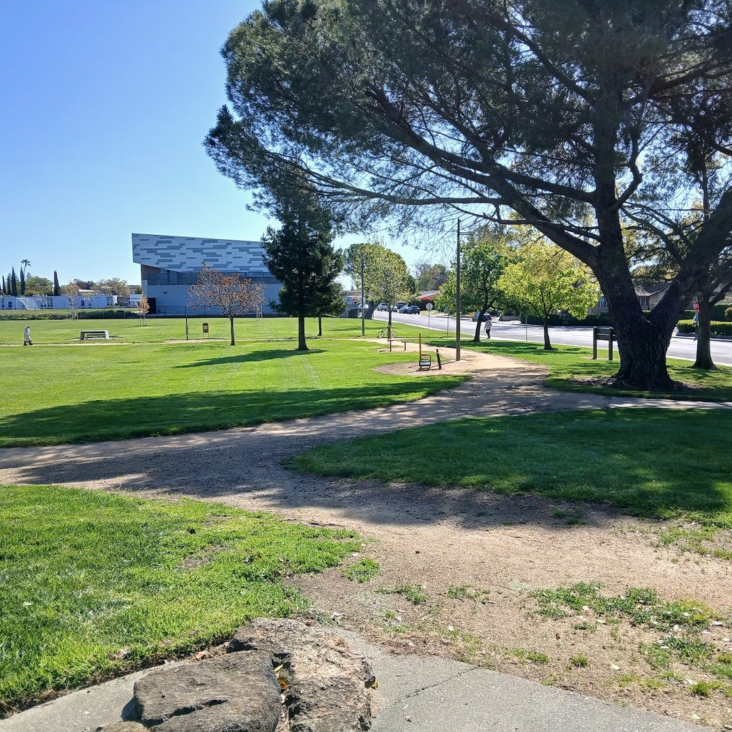Hillview Park 2