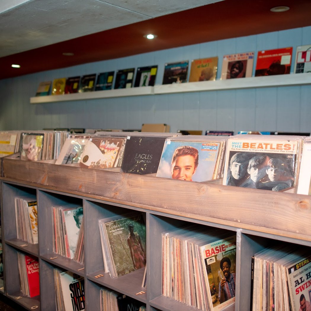 54 Vintage Vinyl 3
