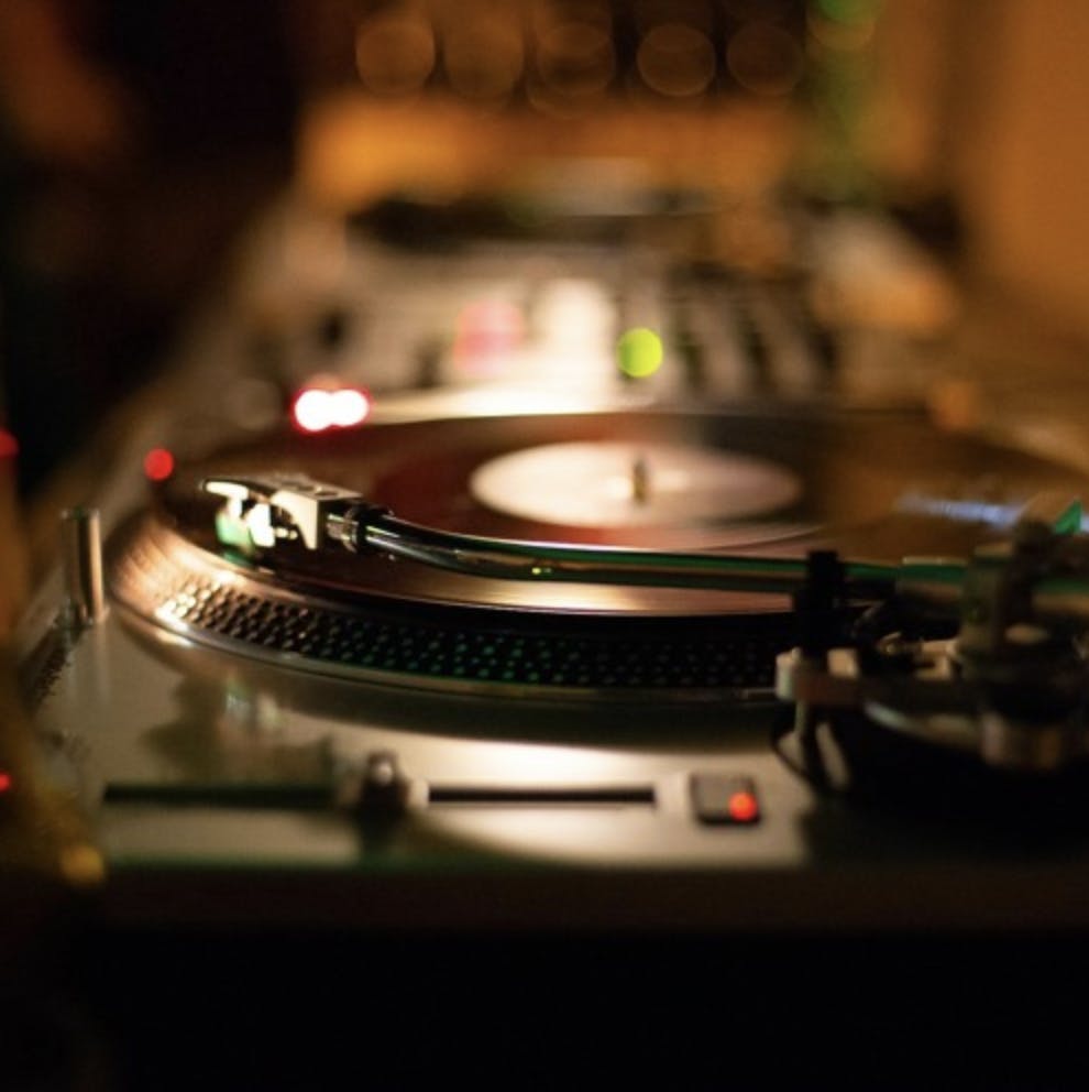 Friday Resident DJ 1