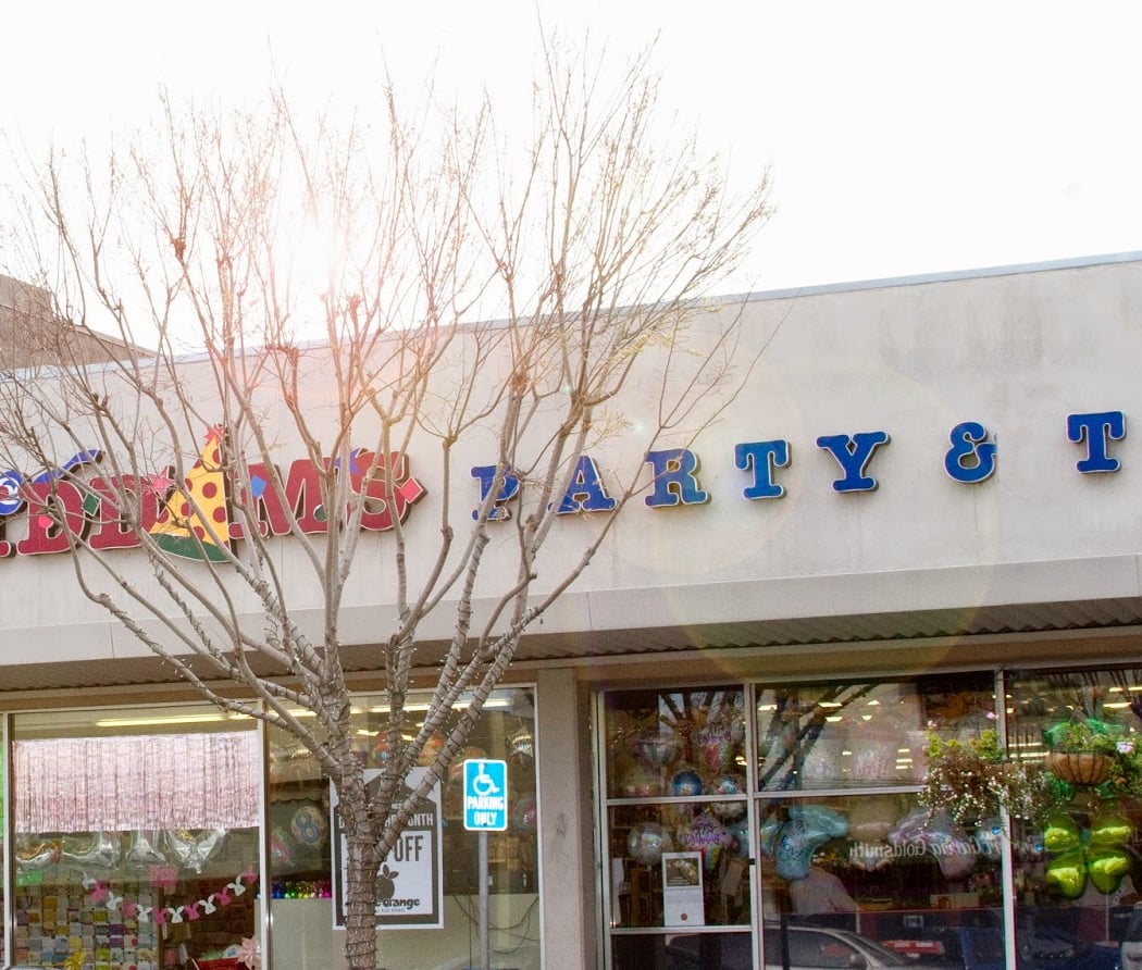Diddams Party & Toy Store 2