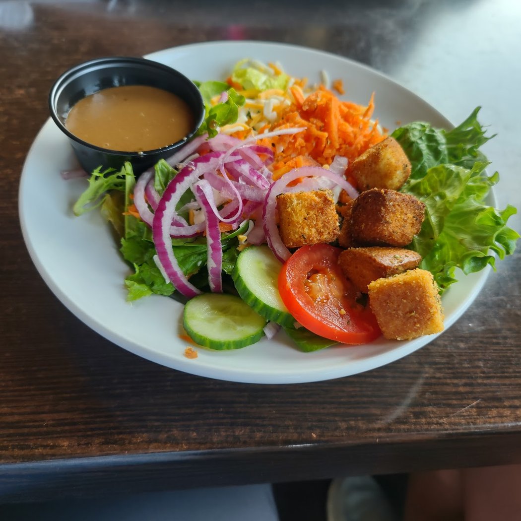 Carolina Ale House - Jacksonville 3