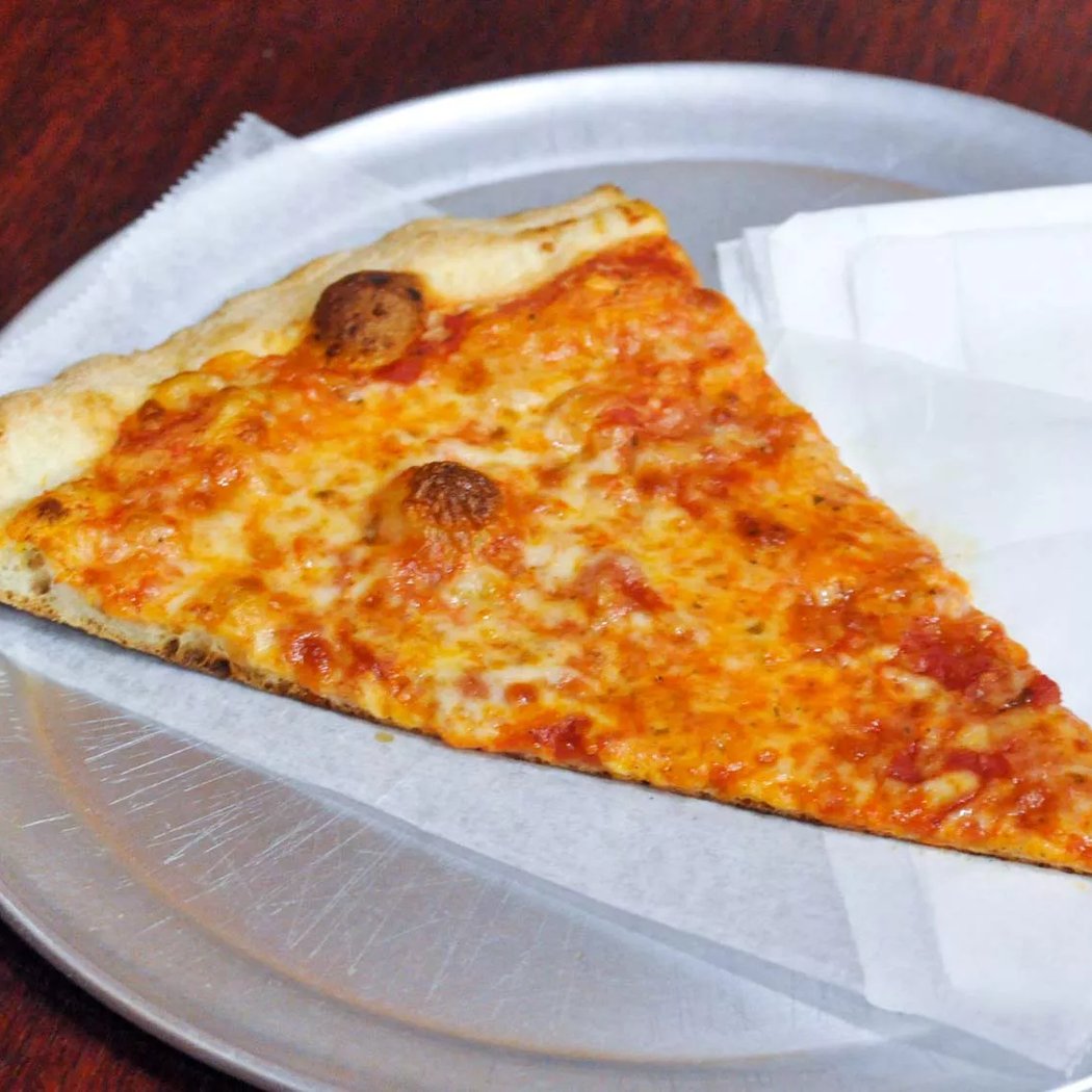 Luigi's Pizza 4