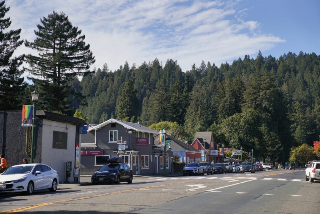 Russian River Art Gallery 2