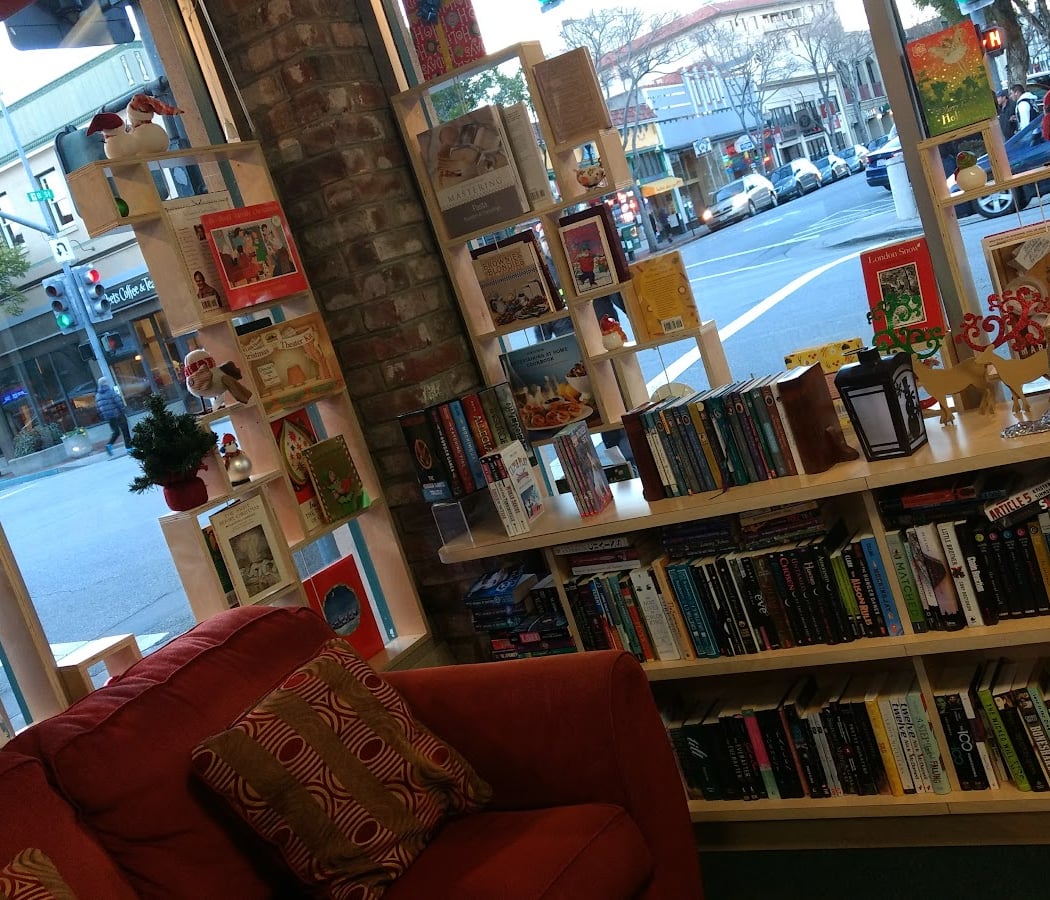 B Street Books 3
