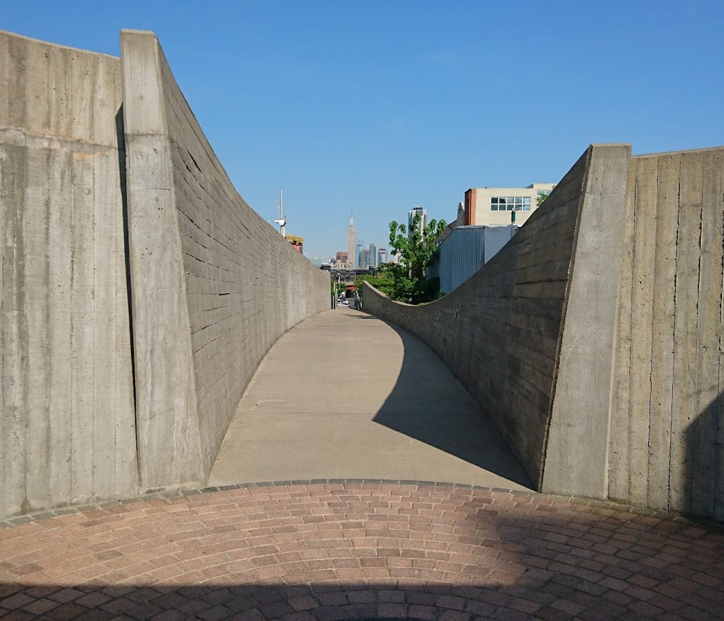 Newtown Creek Nature Walk 4