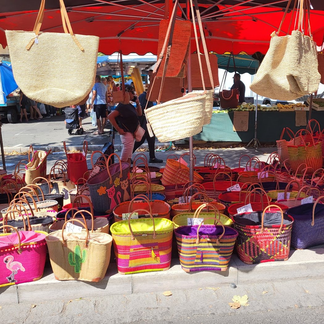 The Arles market 1