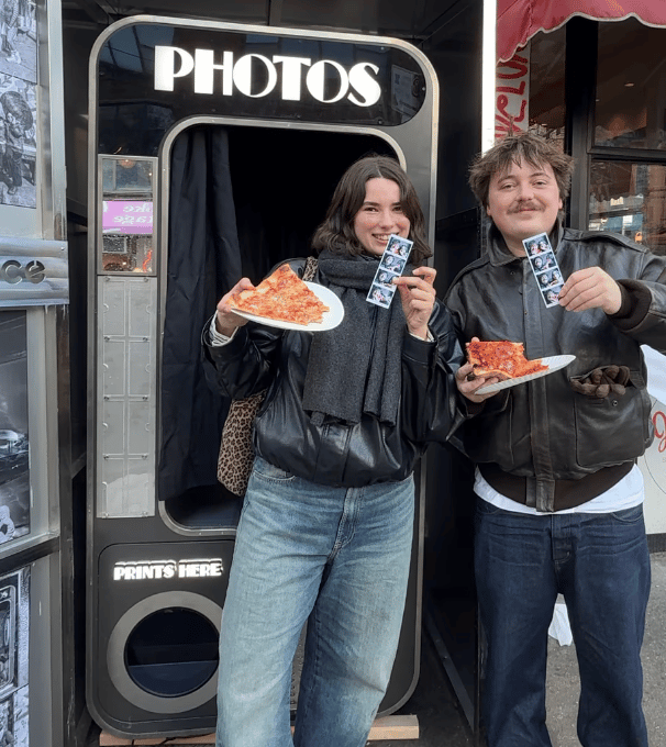Meet Cutes NYC x Chelsea Market Photobooth