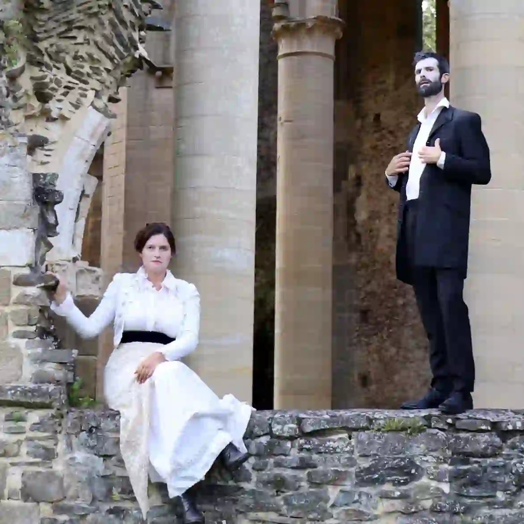 Clélia David et Baptiste Relat présentent une balade théâtrale 1