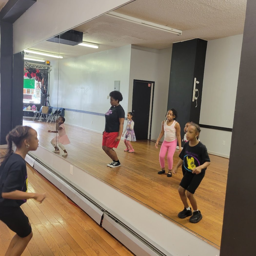 Family-Friendly Step Class 1