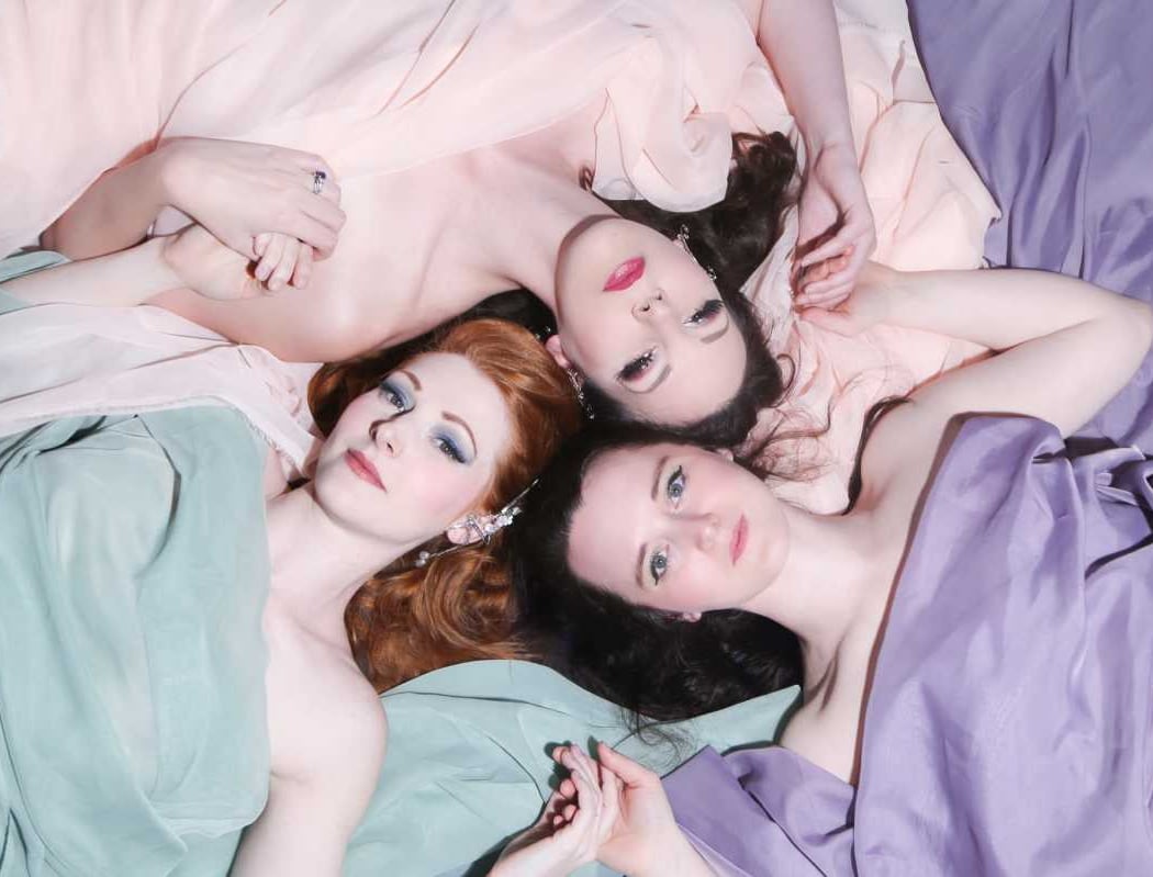 ForbHIDDEN People: An Elven Burlesque 1