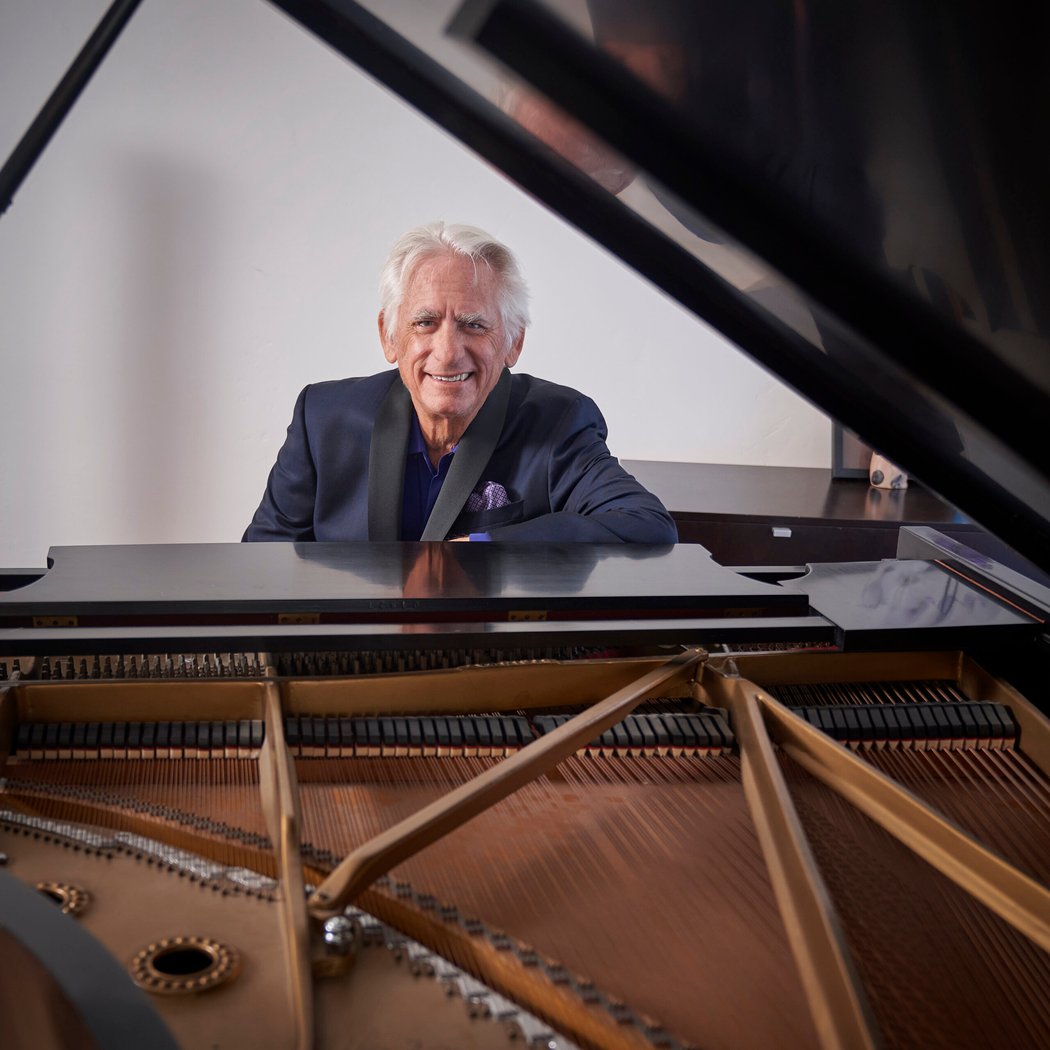 David Benoit Christmas Tribute to Charlie Brown 1