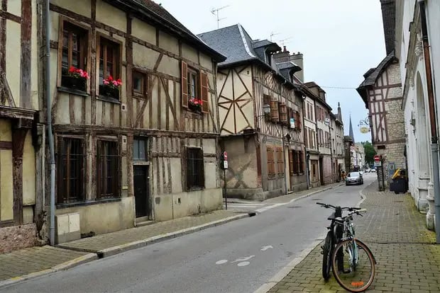 Troyes 2