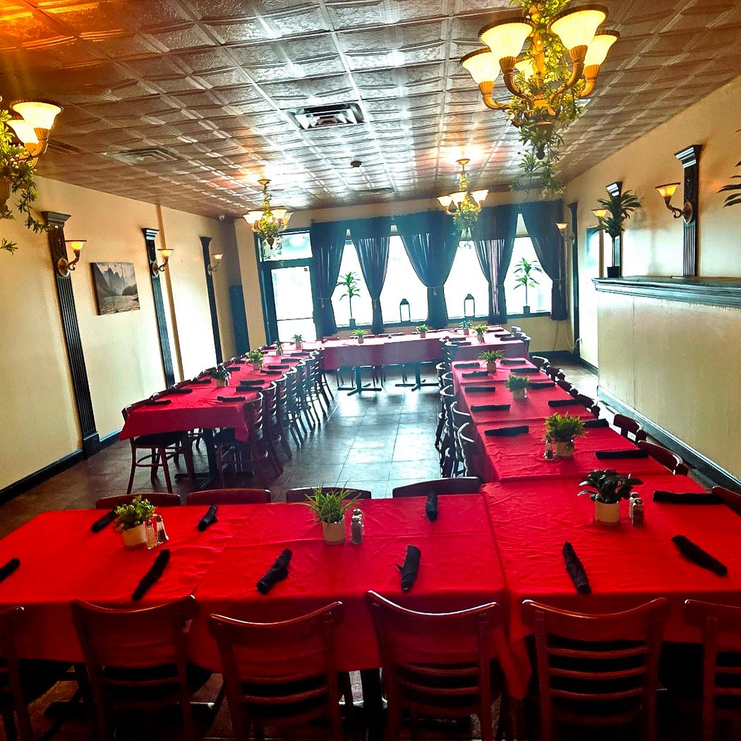 Bella Luna Restaurant & Pizzeria 2