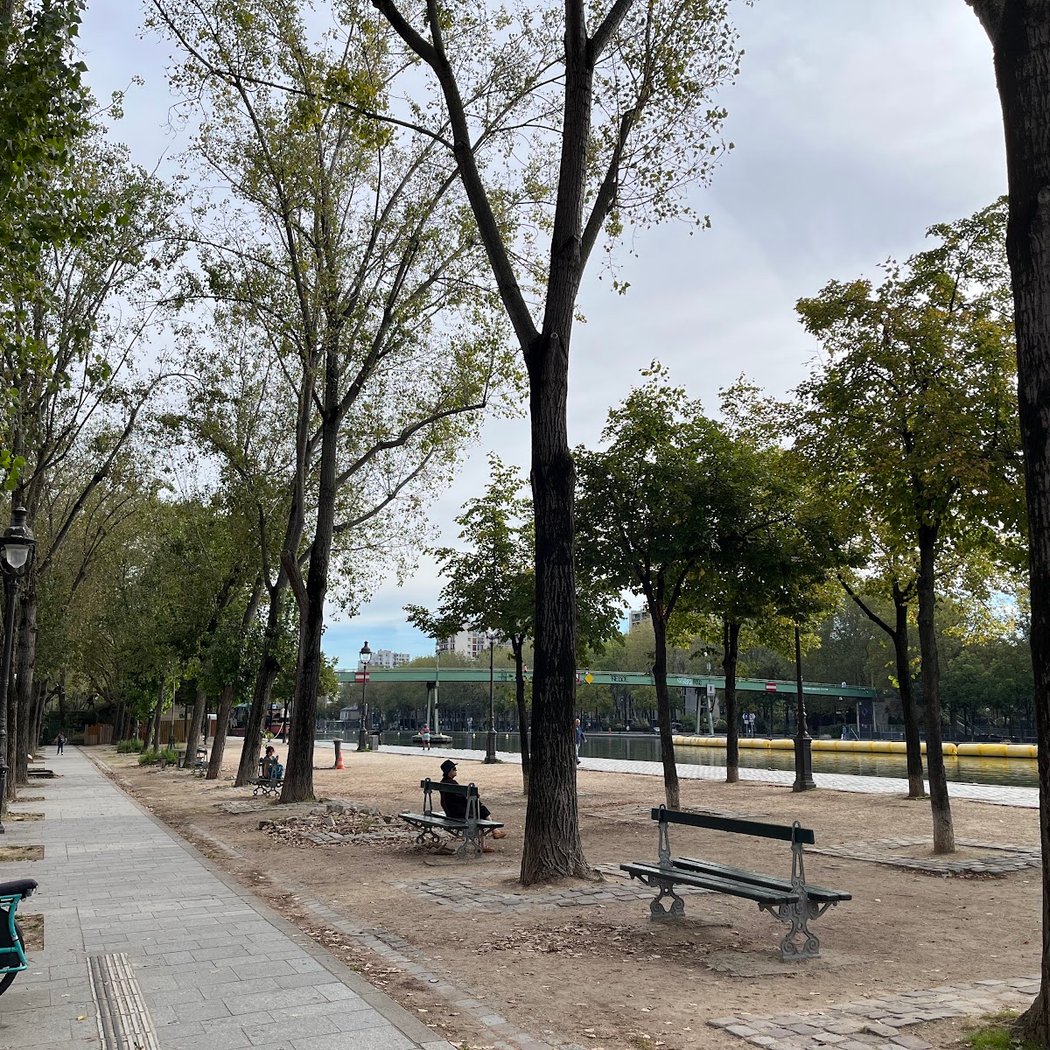 Promenade Signoret Montand 3