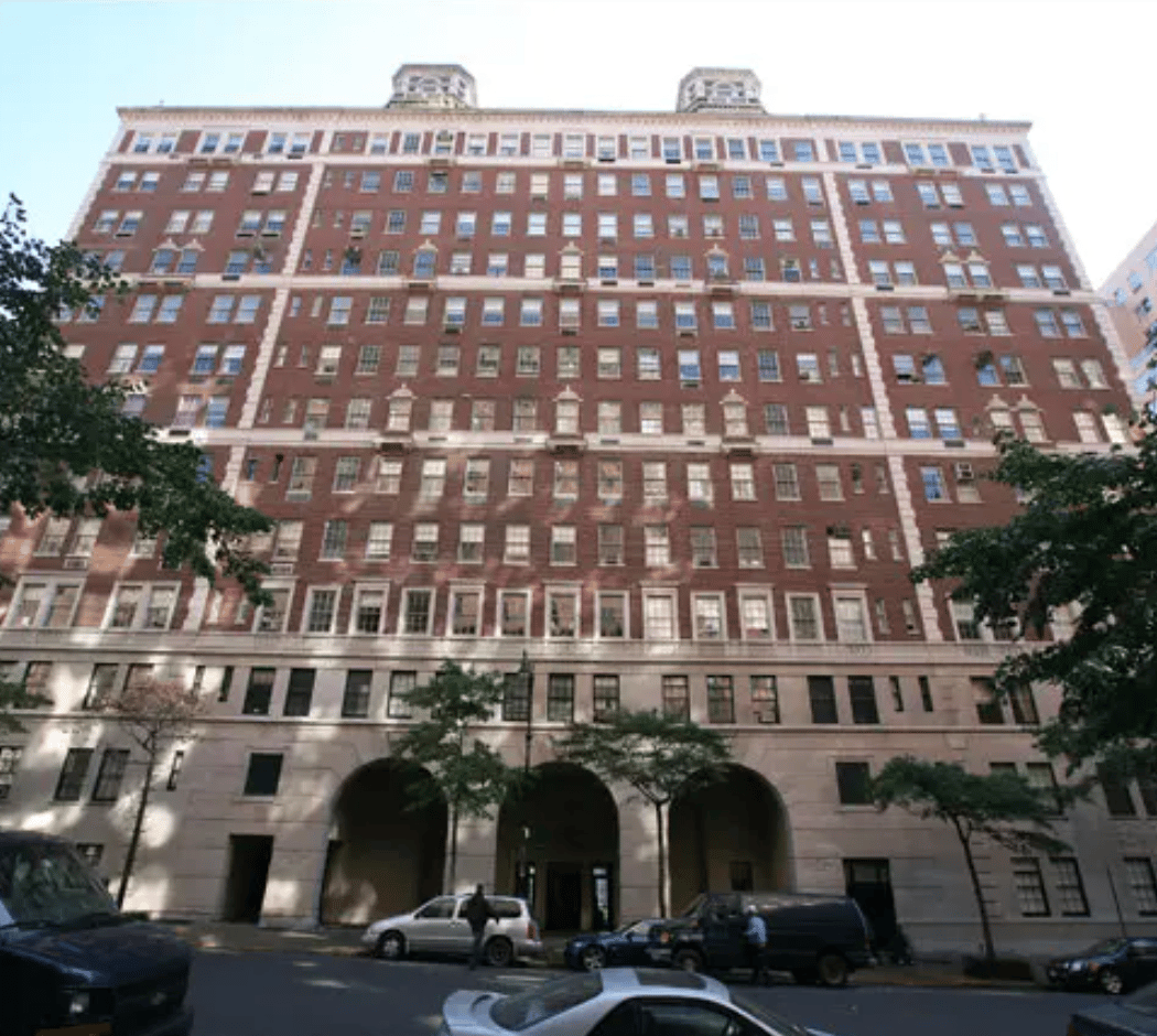 One Sutton Place South 3