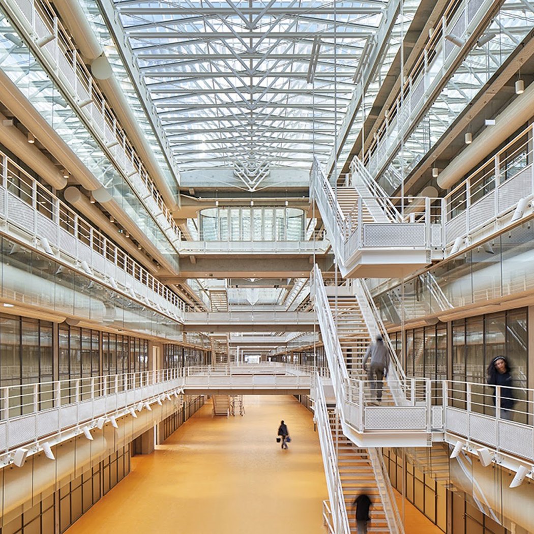 ENS Paris-Saclay 1