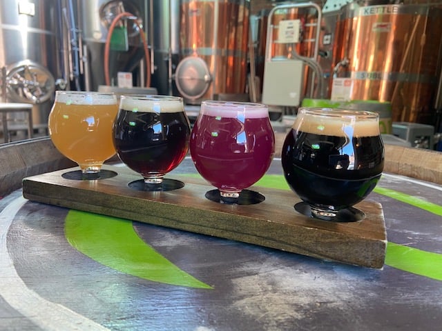 Beer Garden - Craft Beer & Lotto & Beverages 1