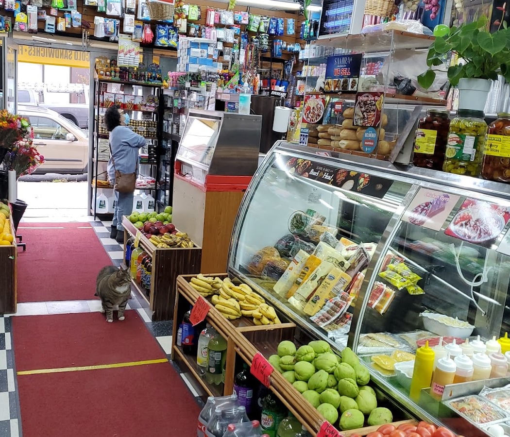 Nasa Deli & Grill 4