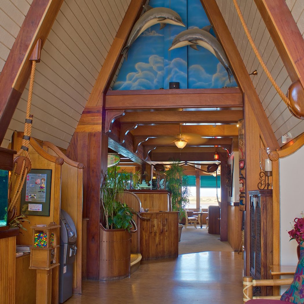 Harbor Hut 3