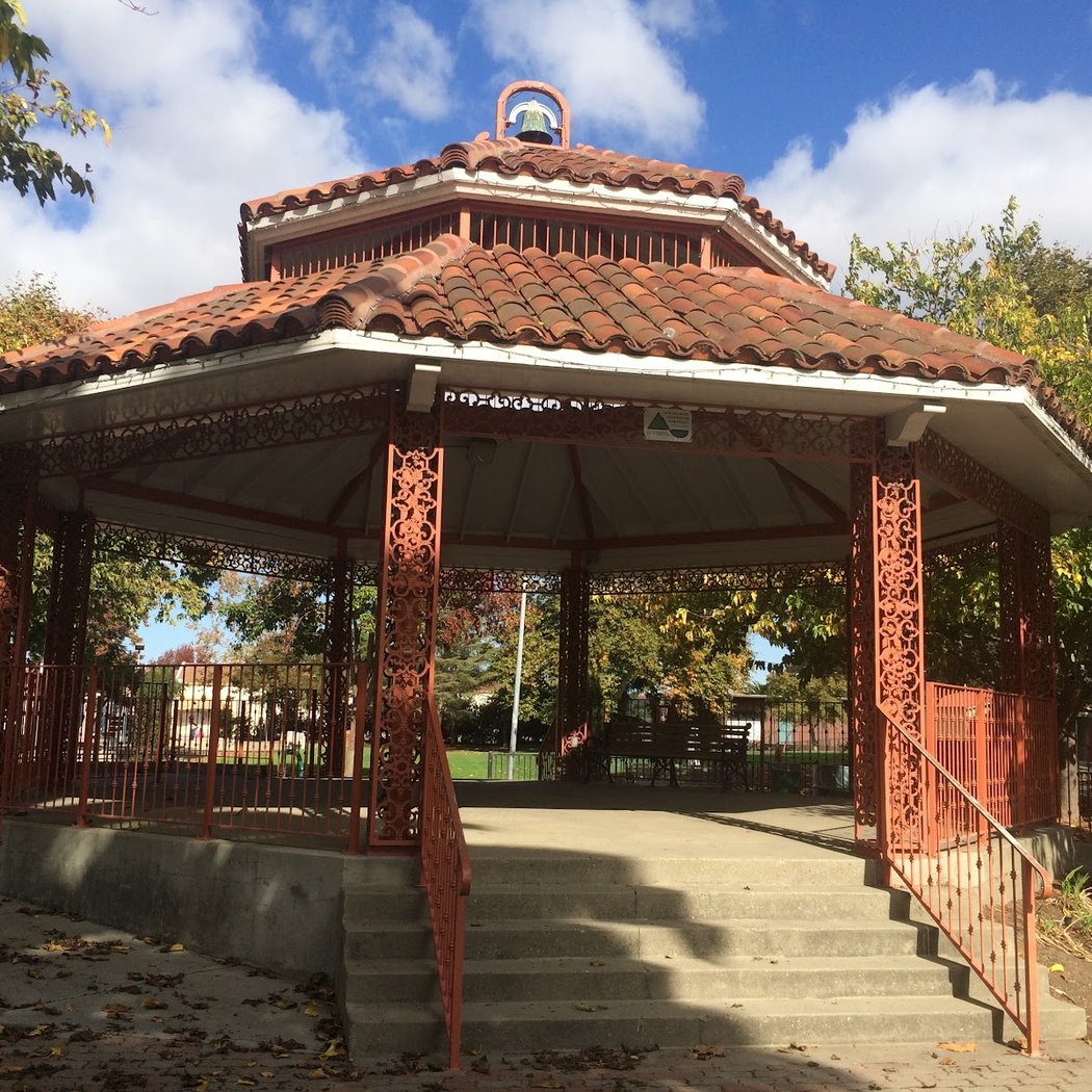 Old Alvarado Park 1