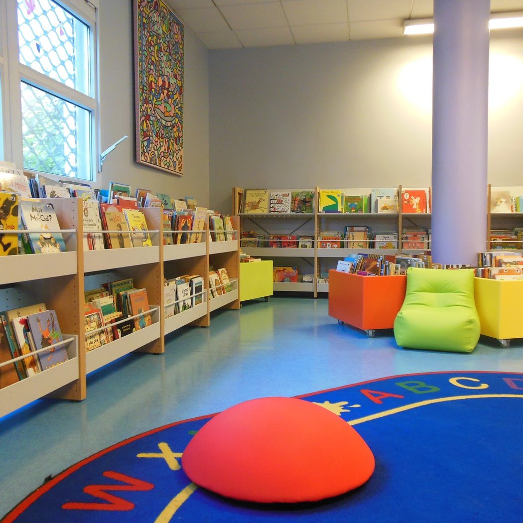 Library Hergé 1