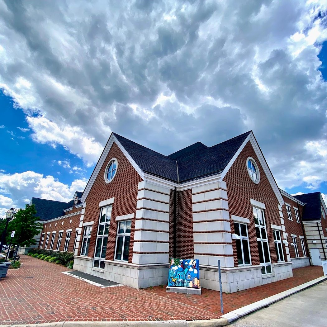 City of Fairfax Regional Library 3