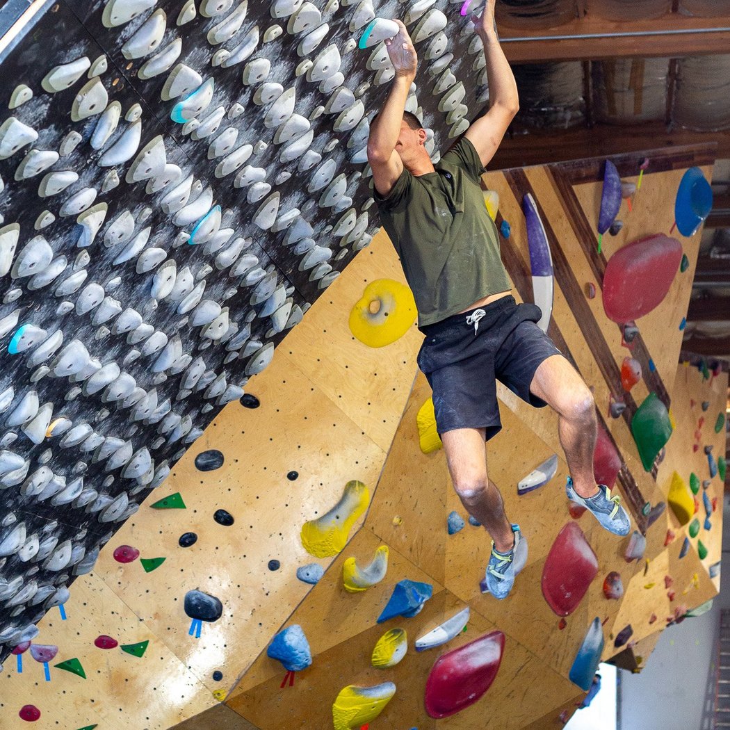 Grotto Climbing & Yoga 1