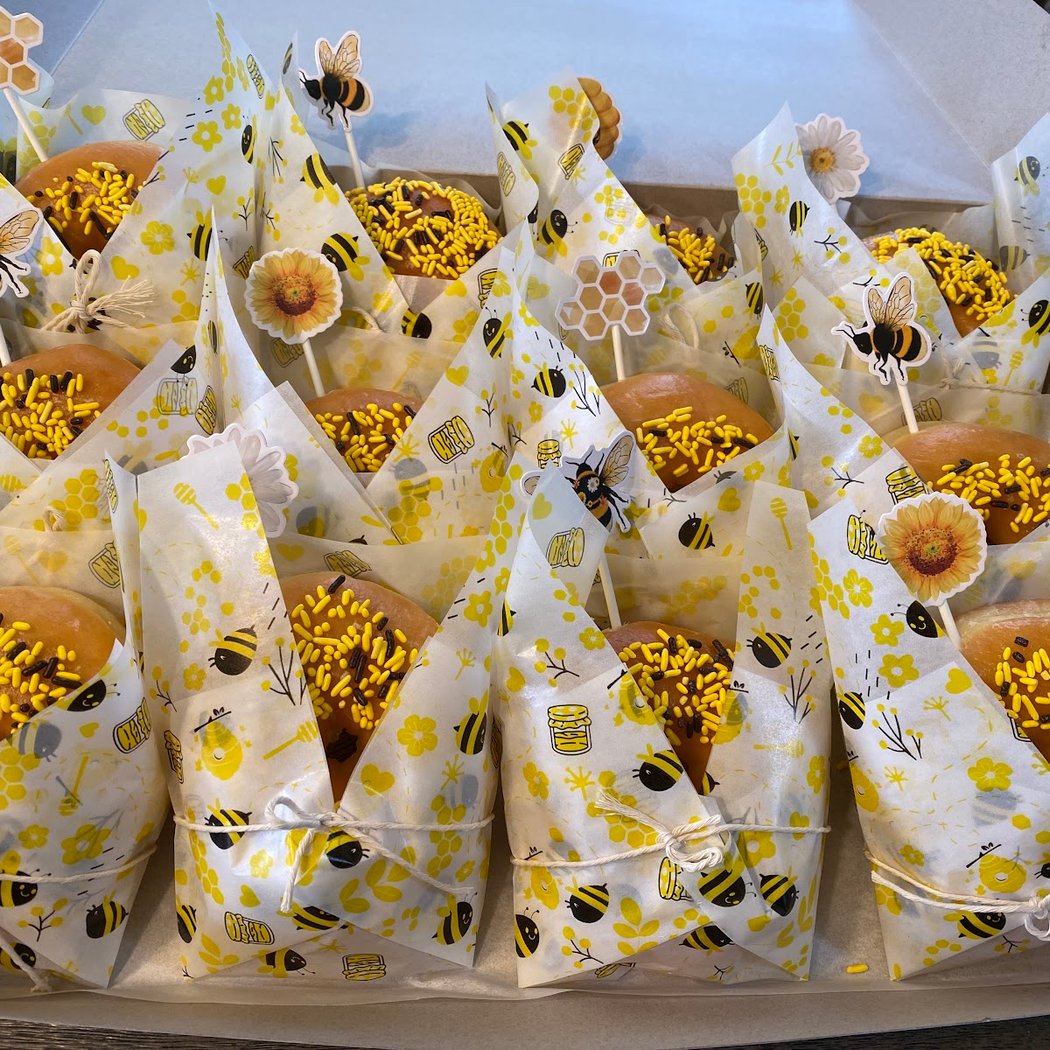 Happy Donuts 1