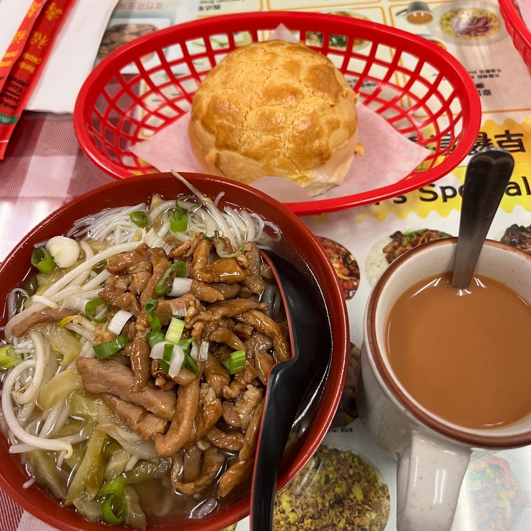 Red House Bakery & Cafe 2