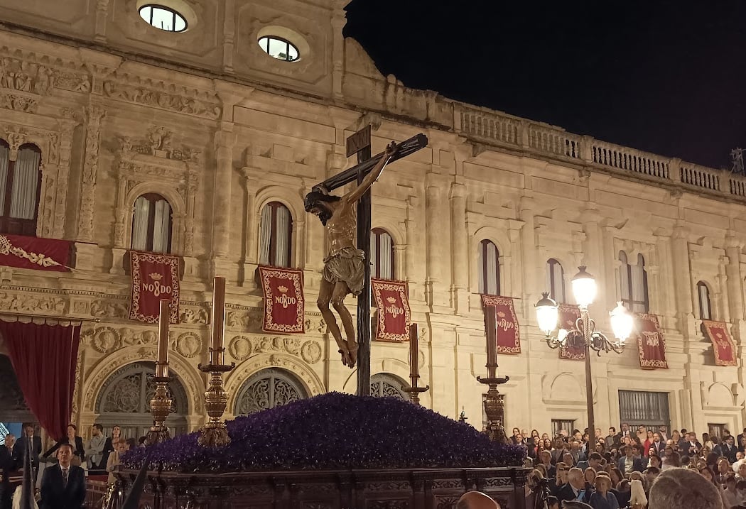 Los Palcos, Carrera Oficial 3