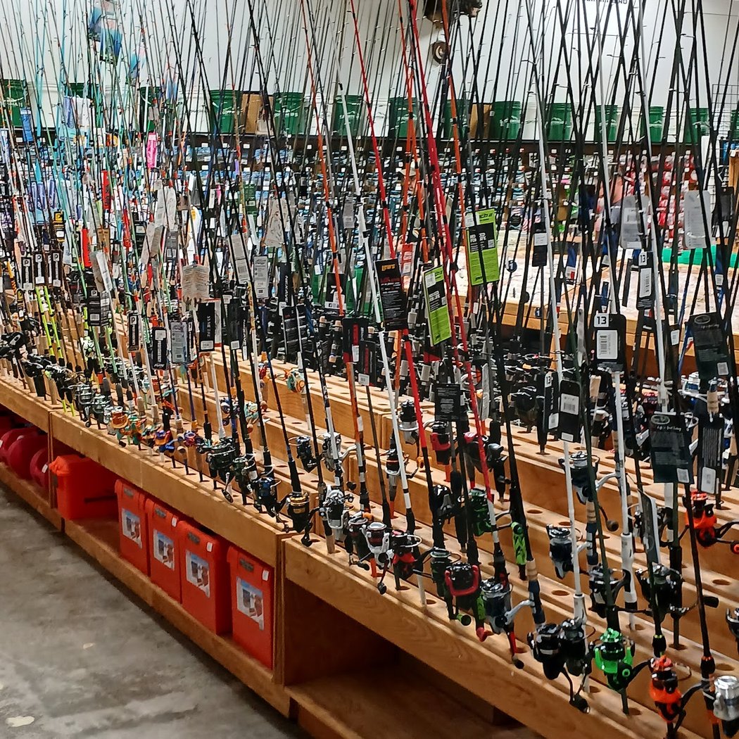 Sportsman's Warehouse 1
