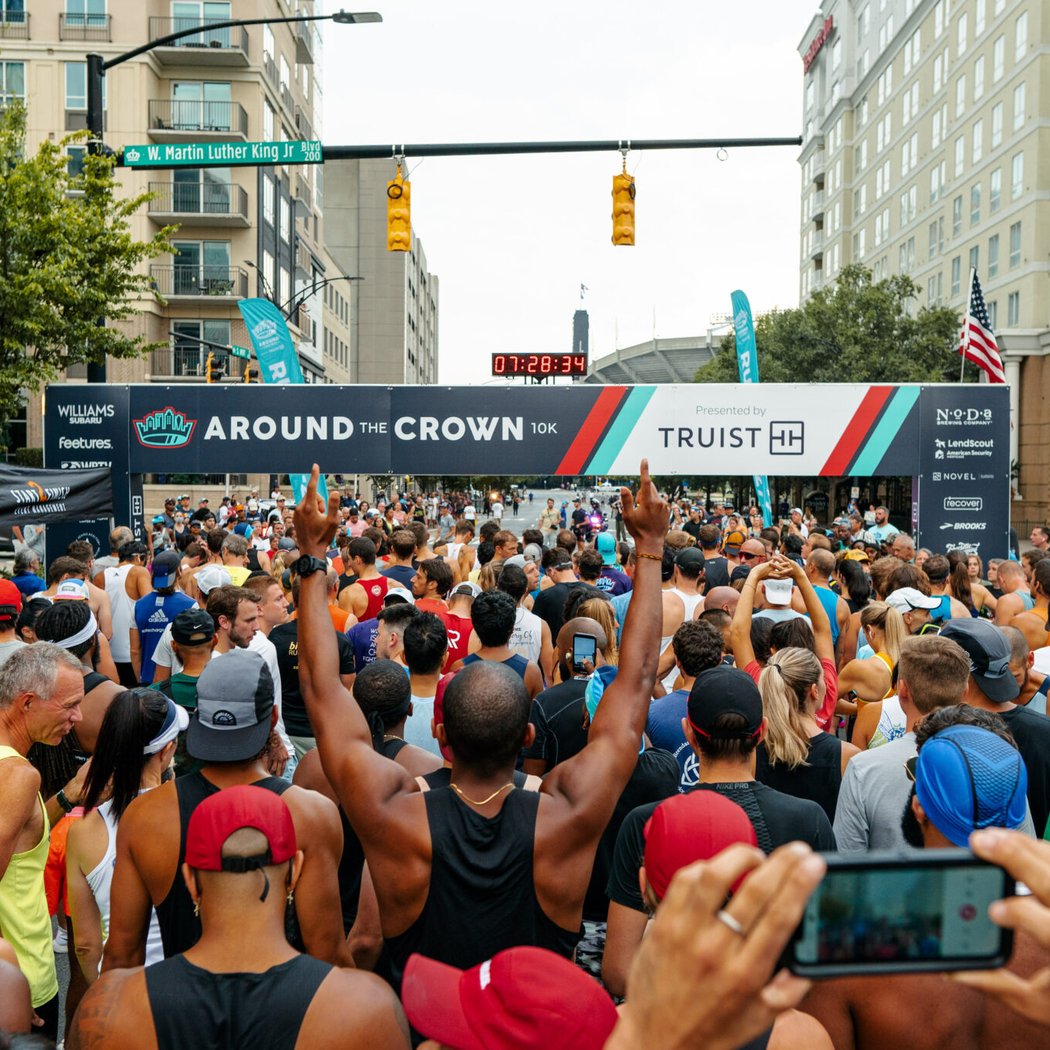 Around the Crown 10K 1