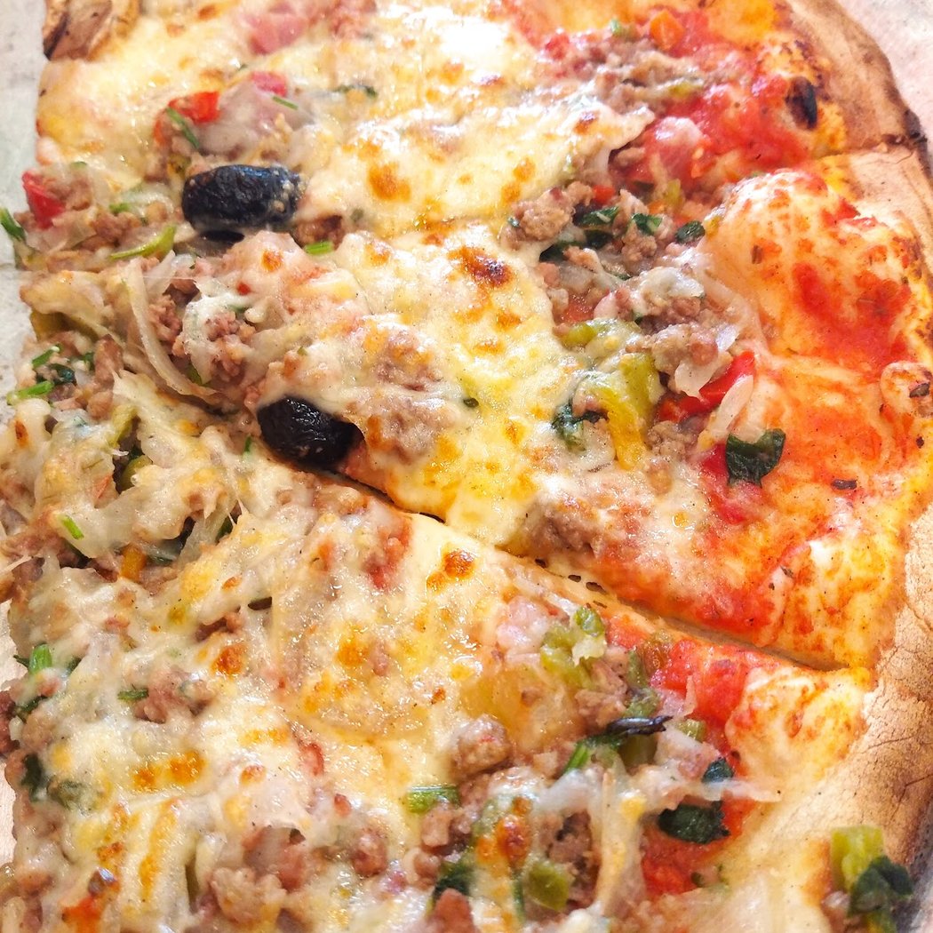 Mia Pizza 4