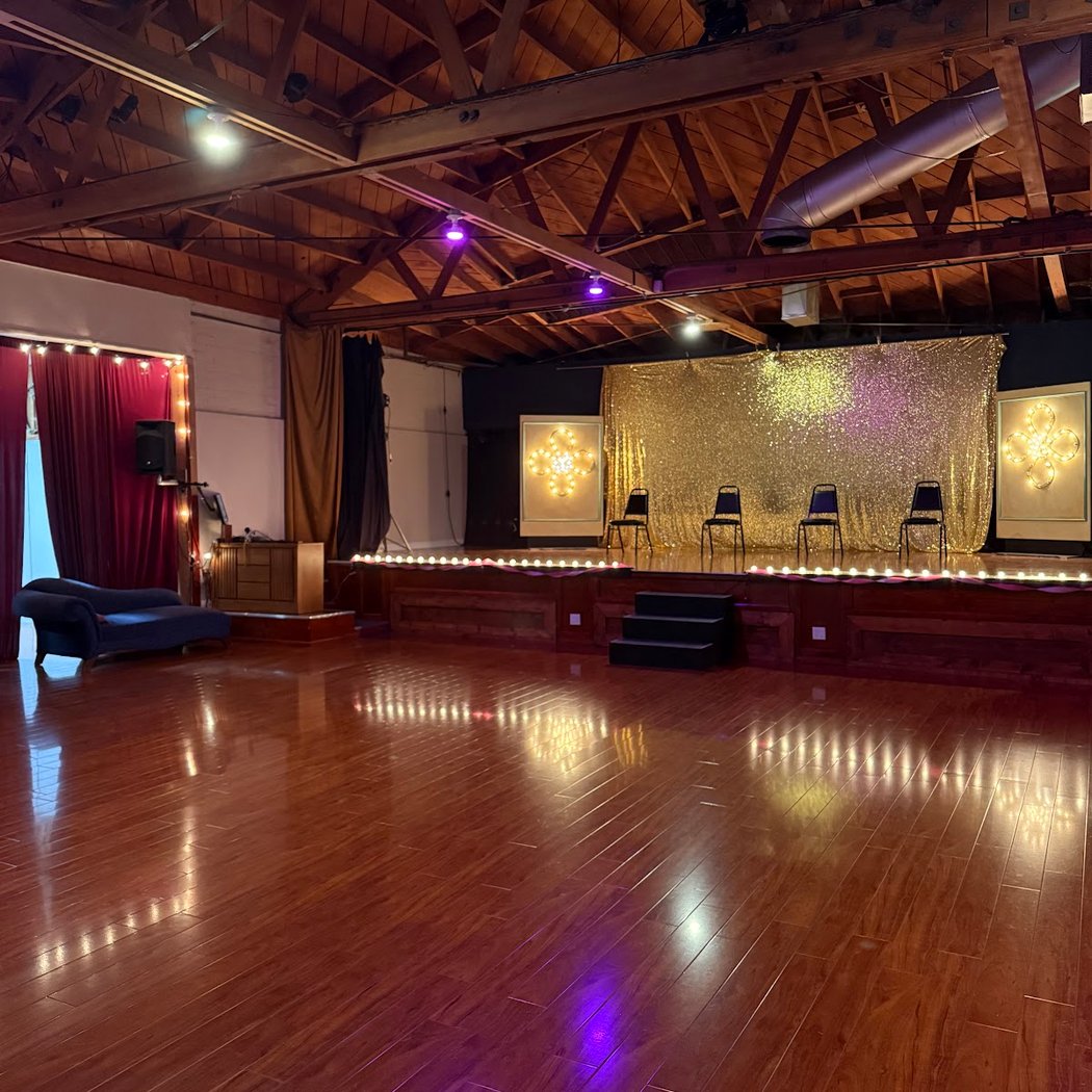 SALSA + BACHATA SOCIAL 2