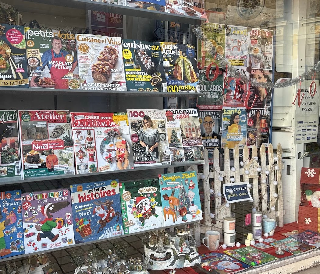 Tabac Presse FdJ Poste Relais CBD shop cadeaux 1
