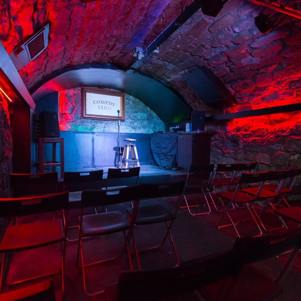 Comedy Club 13 3