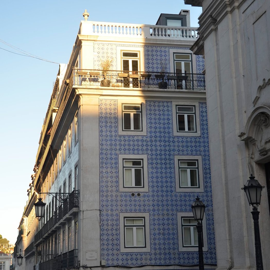 Rua Serpa Pinto 3