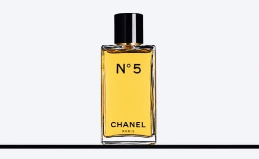 5 Interpretations of CHANEL N°5 1