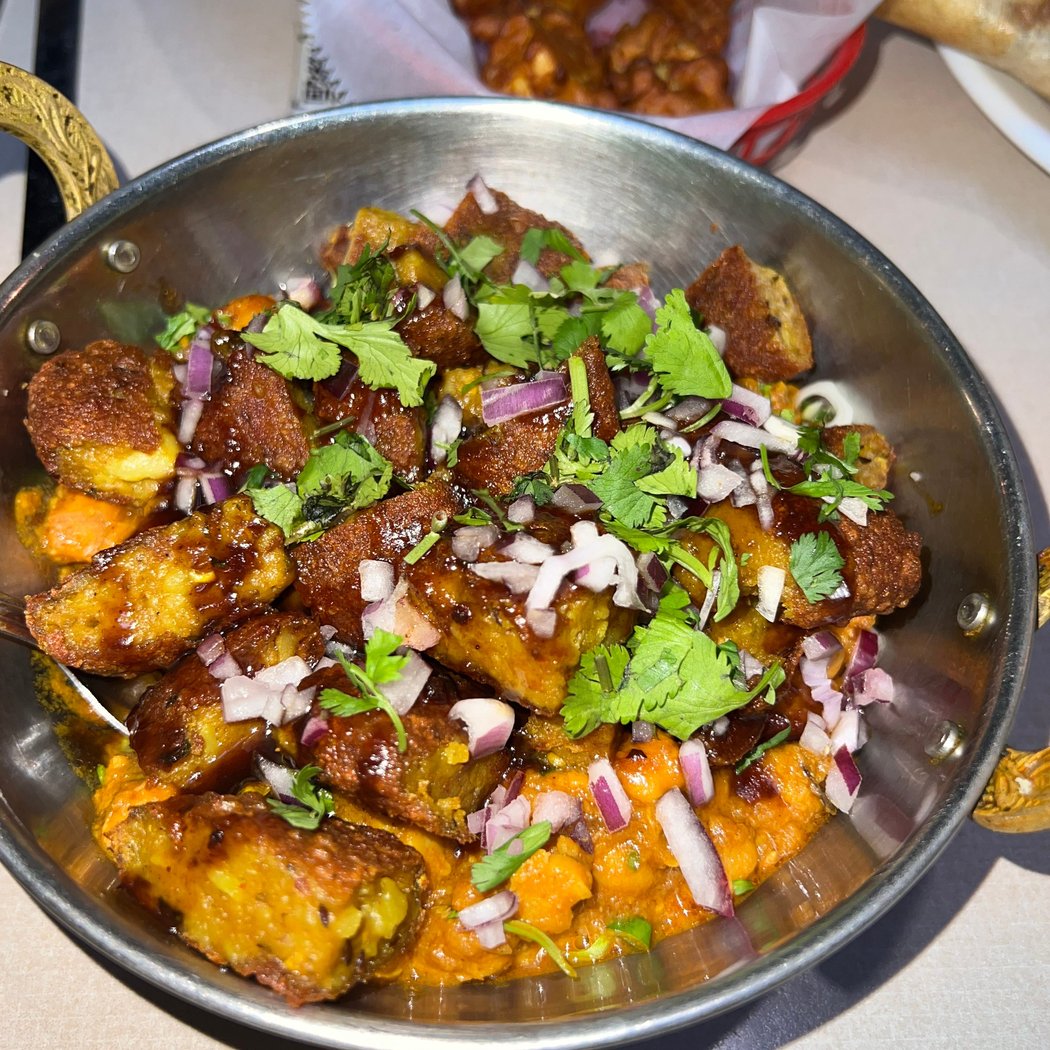 Kennedy's Indian Curry House & Irish Pub 2