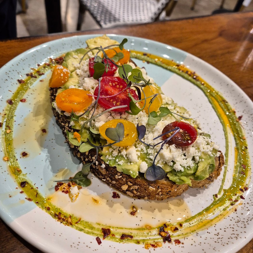 Bluestone Lane - Steiner St Café 1