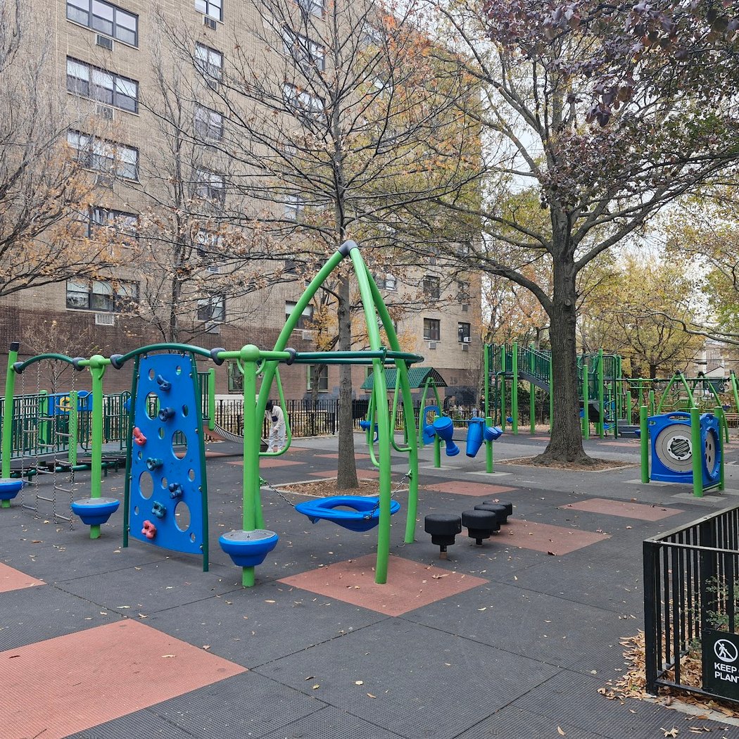 Big Bush Playground 3